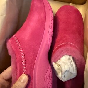 Merrell Encore Ice 5 In Fuchsia